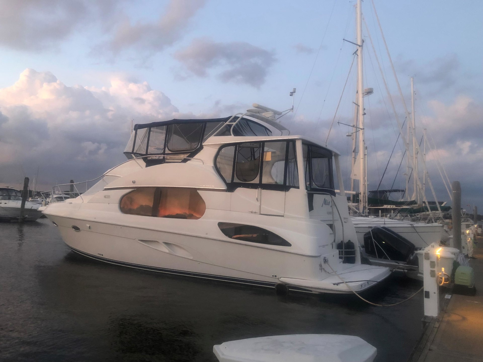 Silverton SIlverton 43 Motor Yacht