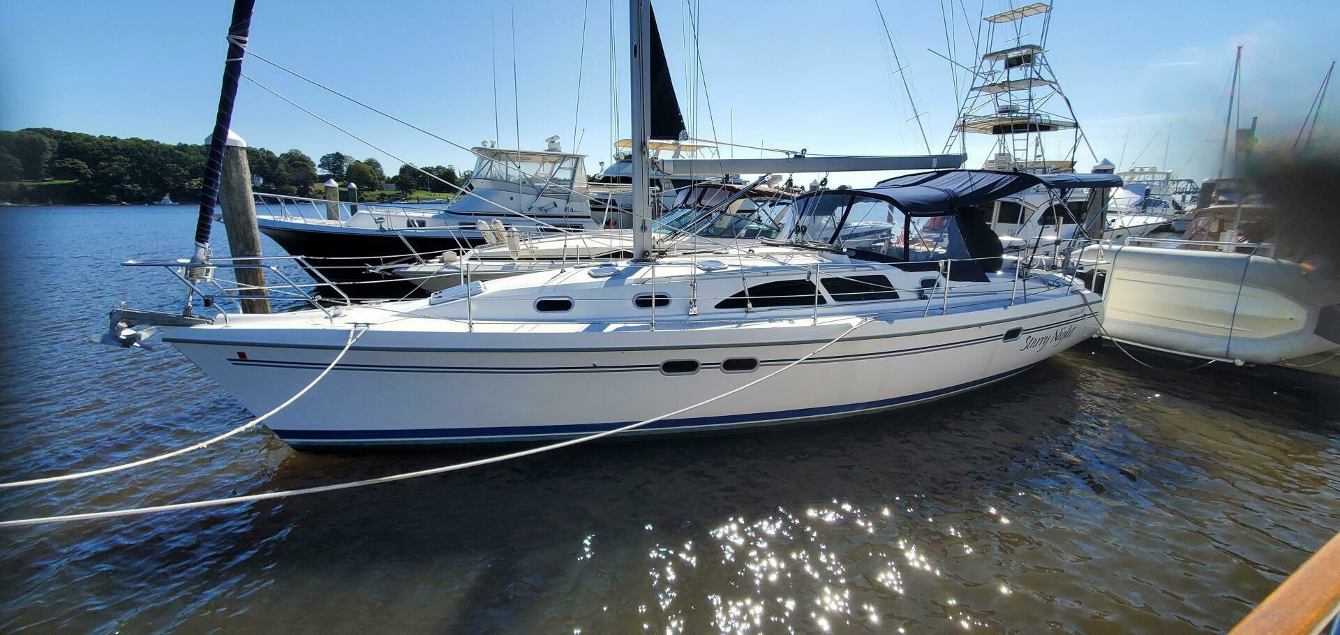 Catalina 387