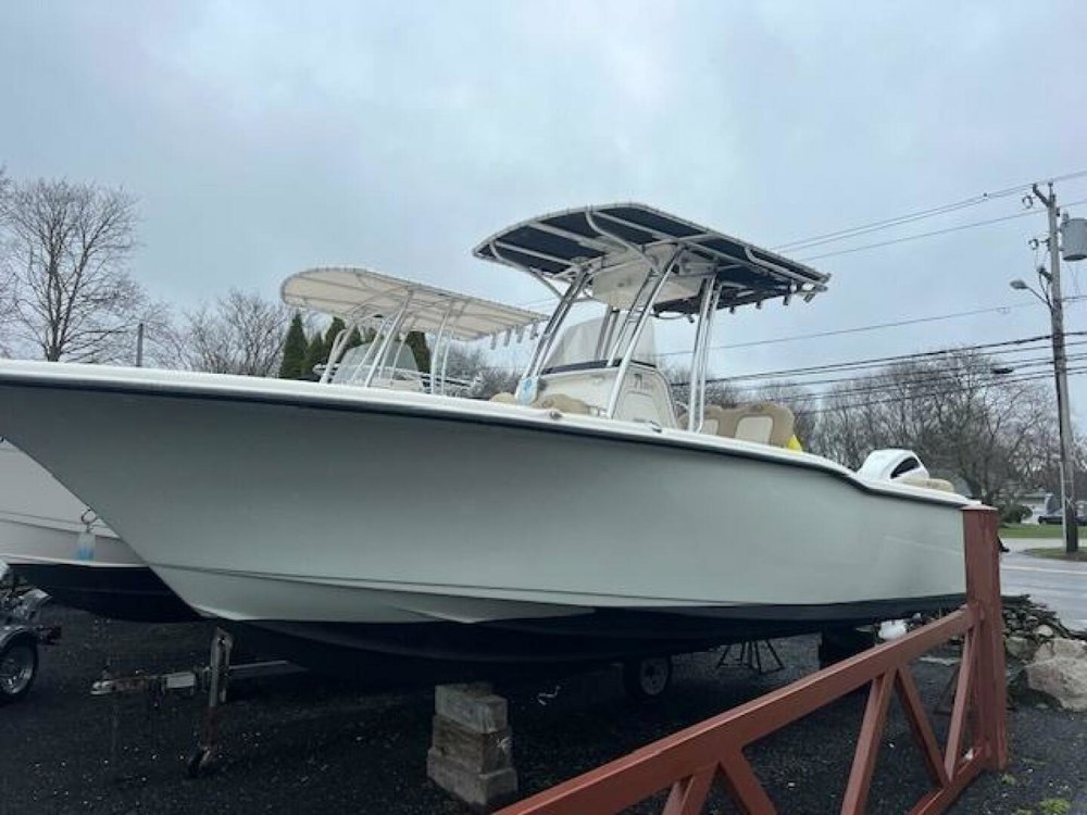 Latitude Yacht Brokerage