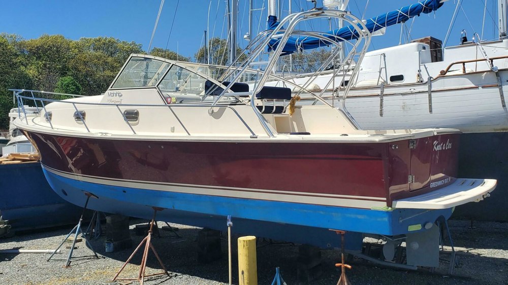 Latitude Yacht Brokerage