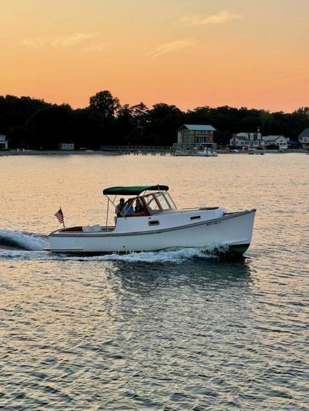 Latitude Yacht Brokerage