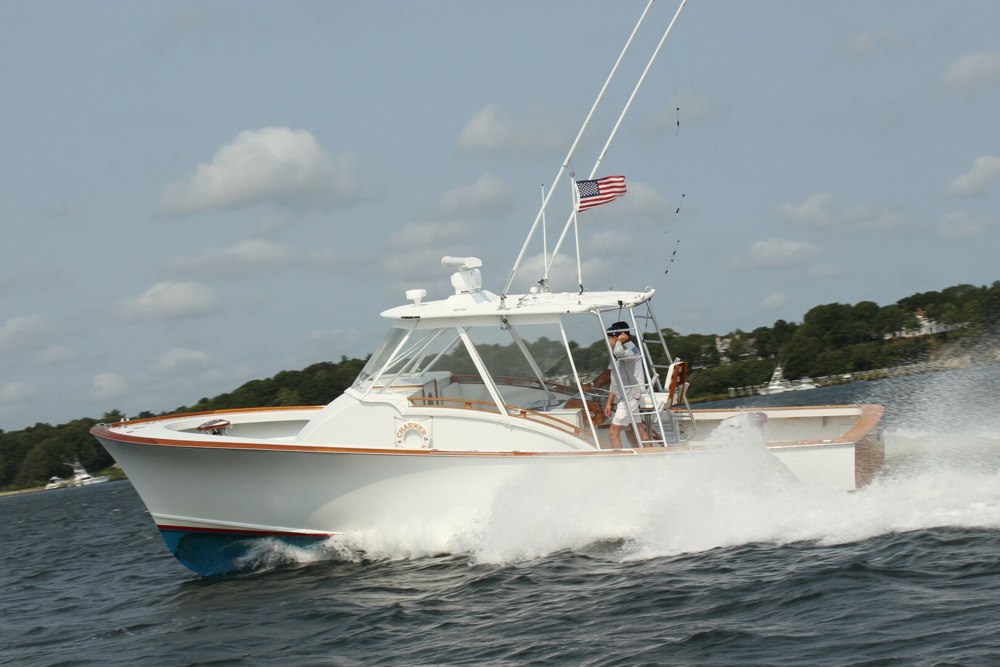 Latitude Yacht Brokerage