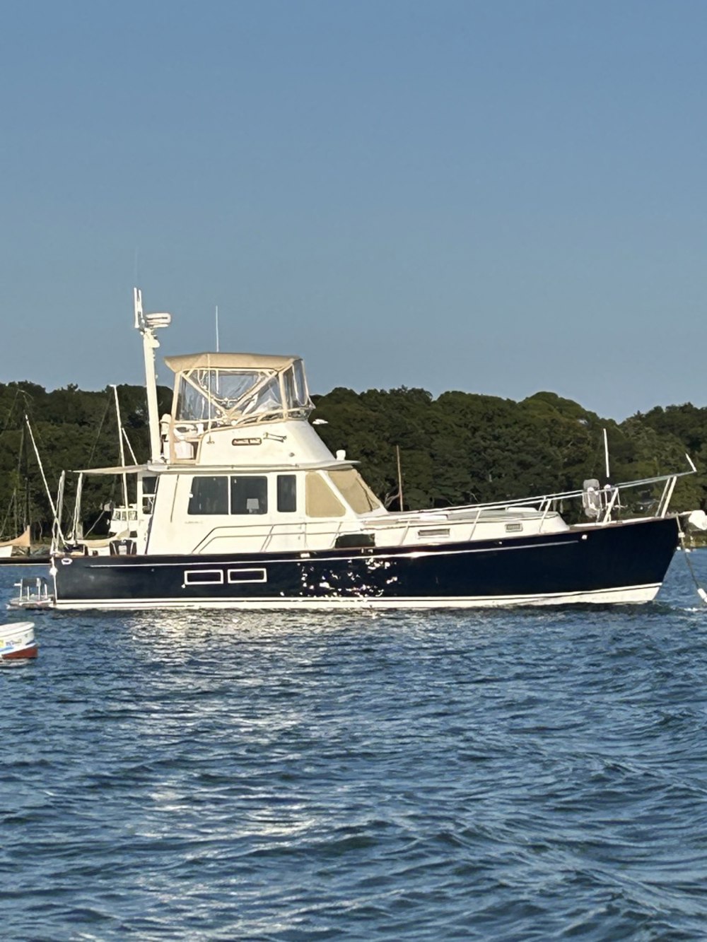Latitude Yacht Brokerage