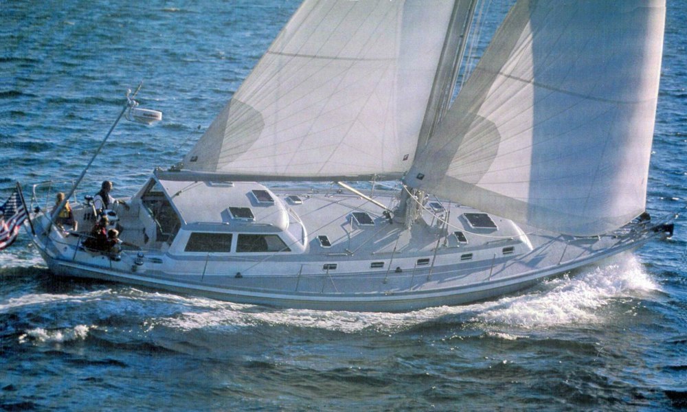 Latitude Yacht Brokerage