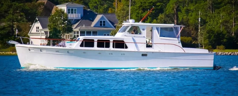 Latitude Yacht Brokerage
