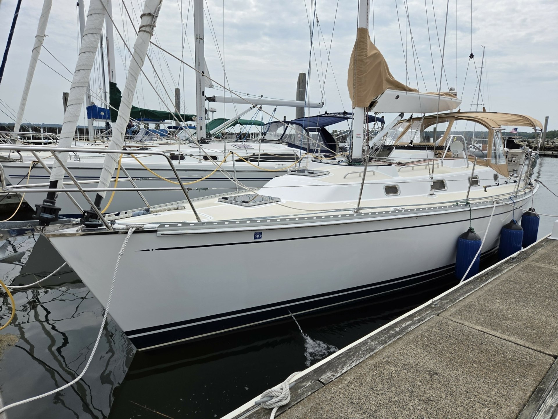Tartan 3400