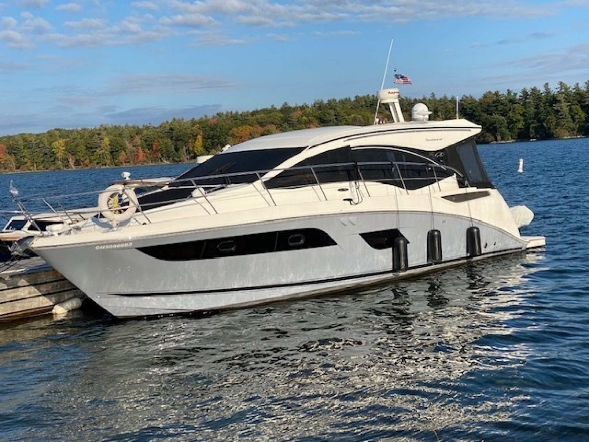 Sea Ray 400 coupe