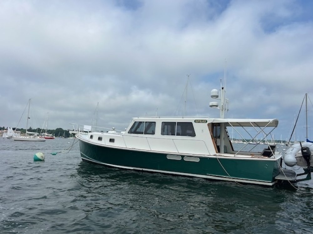 Latitude Yacht Brokerage