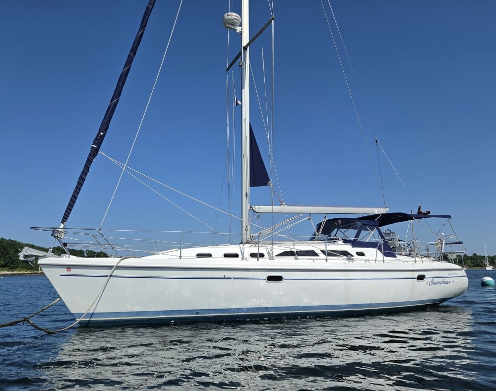 Latitude Yacht Brokerage