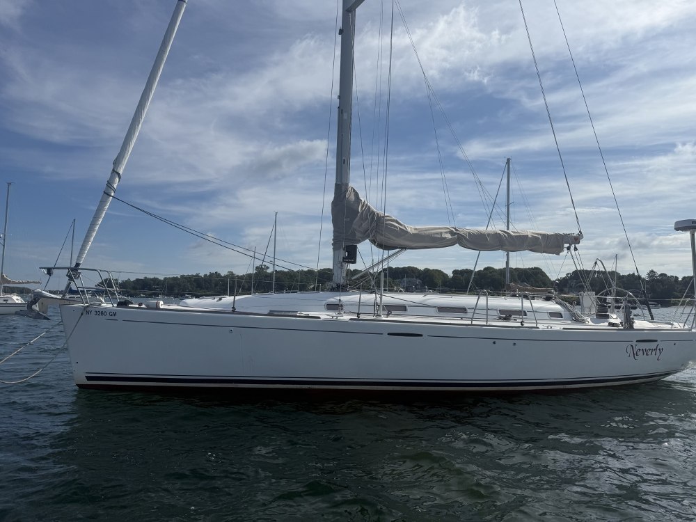 Latitude Yacht Brokerage